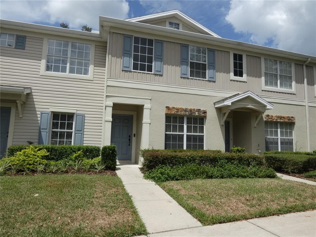 15806 FISHHAWK FALLS DRIVE LITHIA, FL 33547