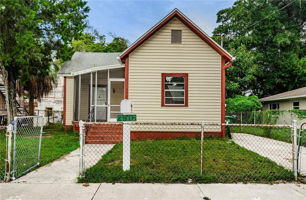 2916 N 10TH STREET TAMPA, FL 33605