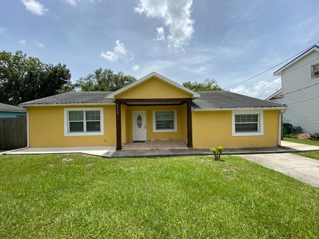 2726 W LOUISIANA AVENUE TAMPA, FL 33614