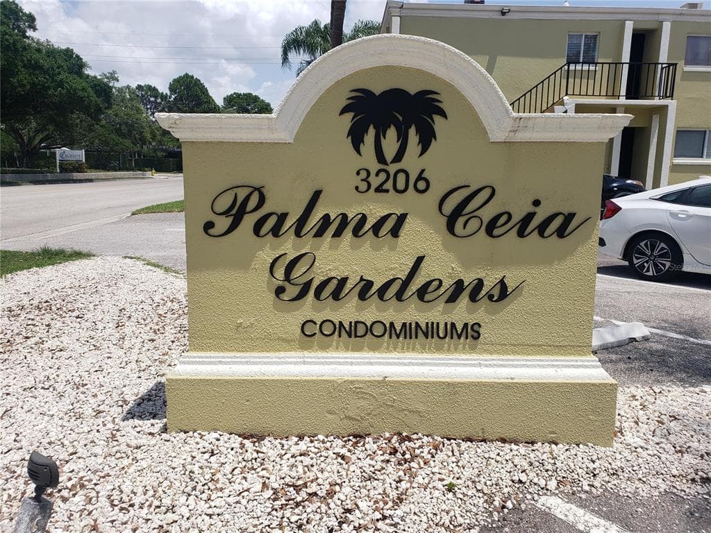 3206 W AZEELE STREET UNIT 224 TAMPA, FL 33609