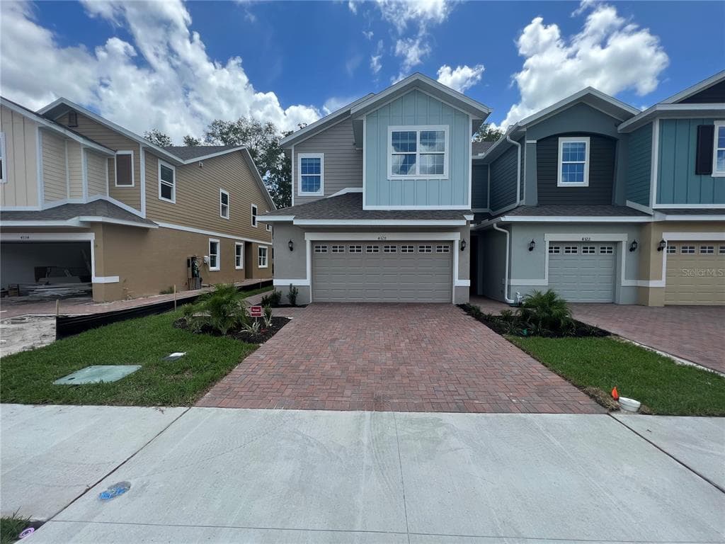 4328 SAILPLANE COURT WESLEY CHAPEL, FL 33545