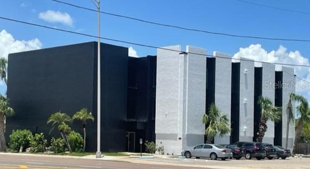 3118 GULF TO BAY BOULEVARD UNIT 110B CLEARWATER, FL 33759