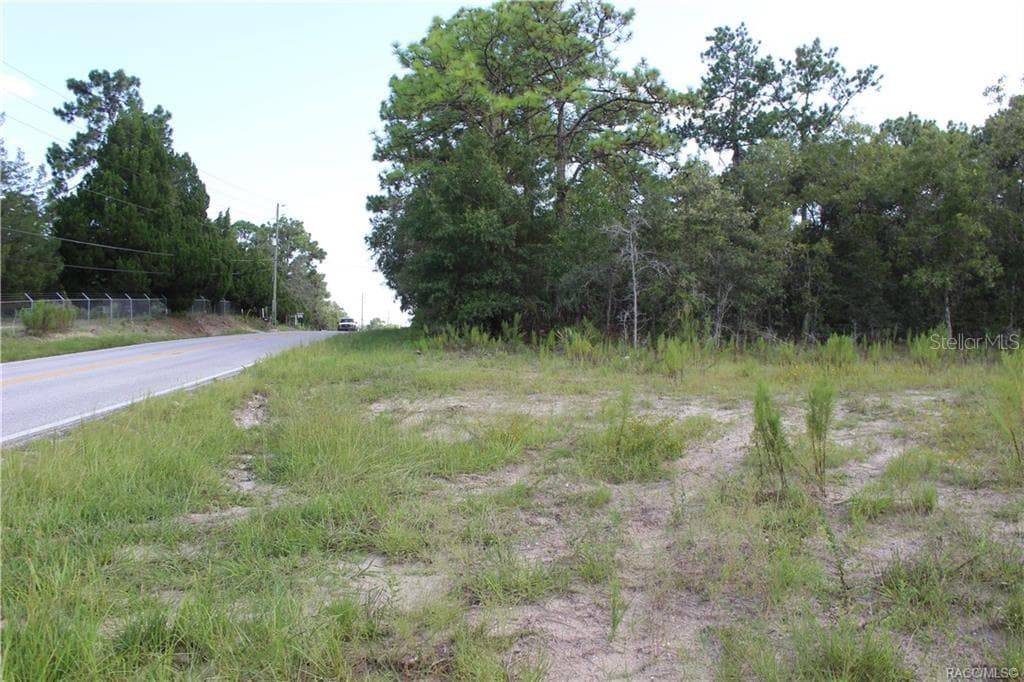6479 BARCLAY AVENUE SPRING HILL, FL 34609