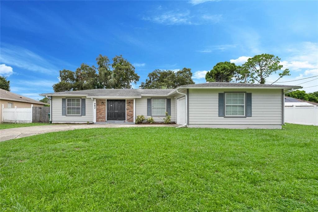 980 PICASSO AVENUE DELTONA, FL 32725