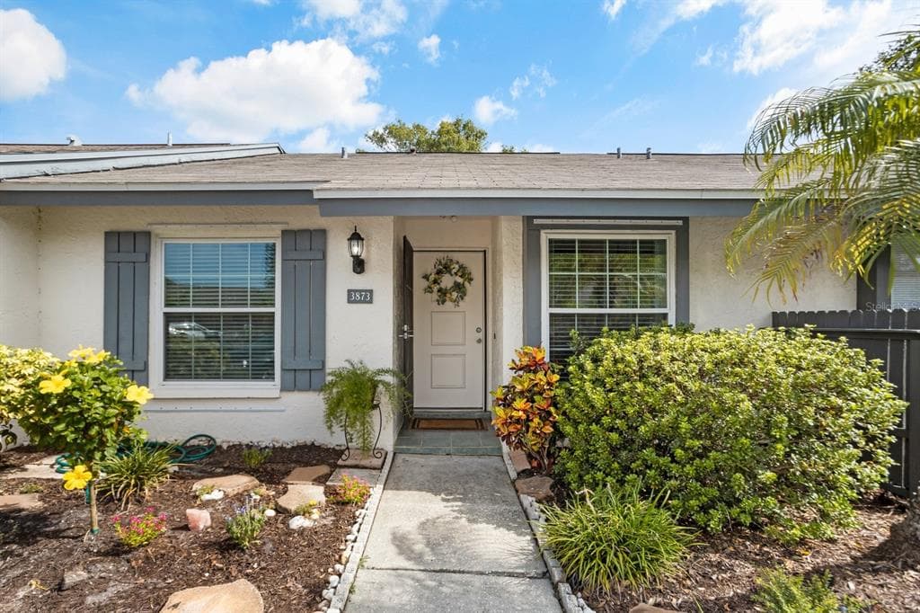3873 EL CAMINO COURT LARGO, FL 33771