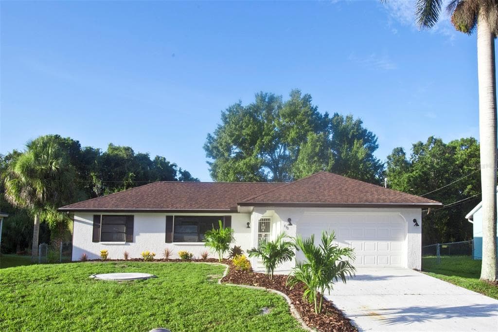 813 THORNTON AVENUE NW PORT CHARLOTTE, FL 33948