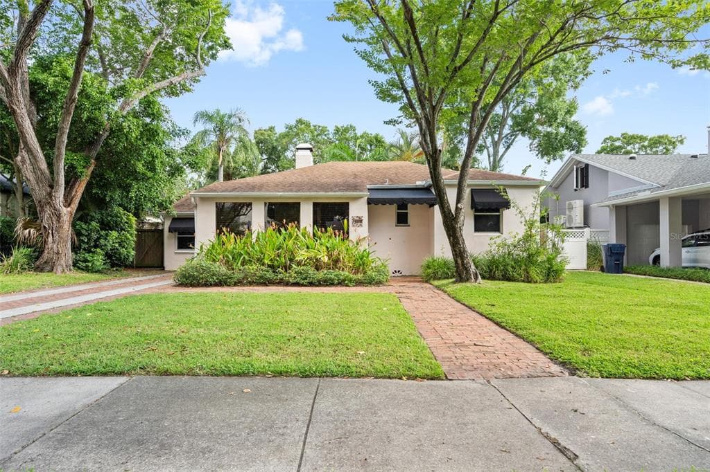 2925 W ALLINE AVENUE TAMPA, FL 33611