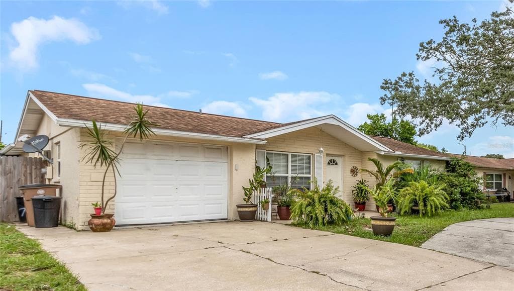 7701 IRONBARK DRIVE PORT RICHEY, FL 34668