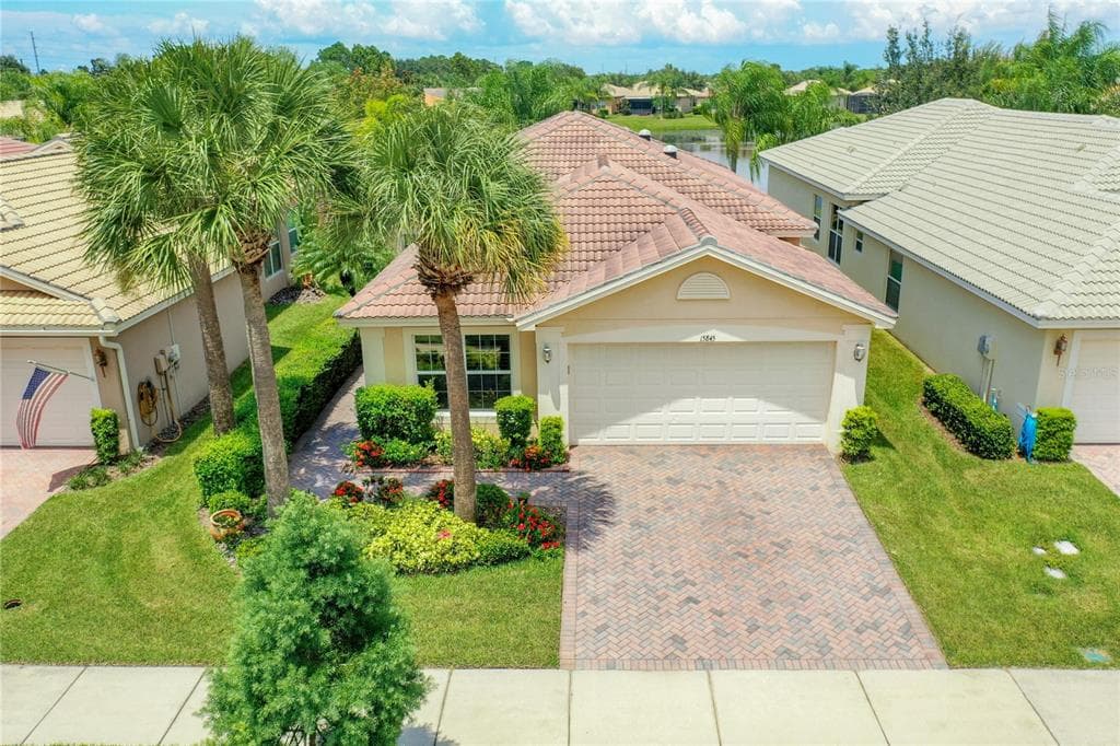 15845 COBBLE MILL DRIVE WIMAUMA, FL 33598