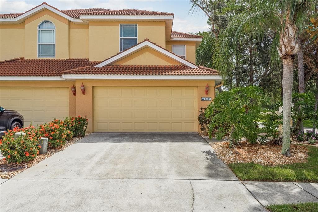 1405 RIDGE TERRACE TARPON SPRINGS, FL 34689