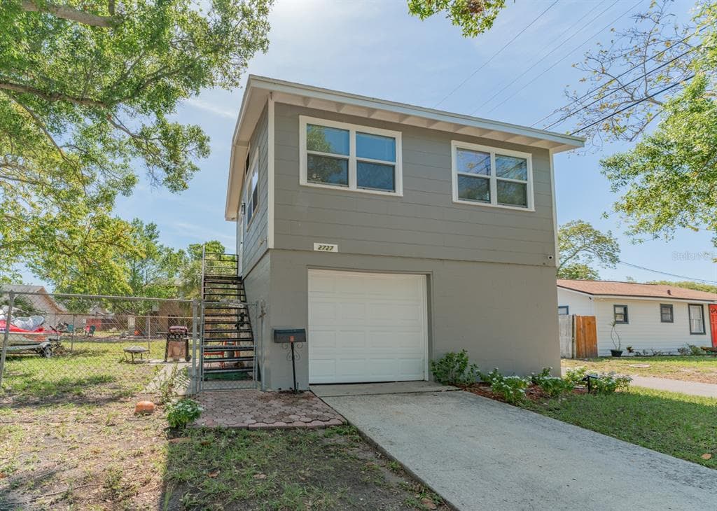 2727 17TH STREET N ST PETERSBURG, FL 33713