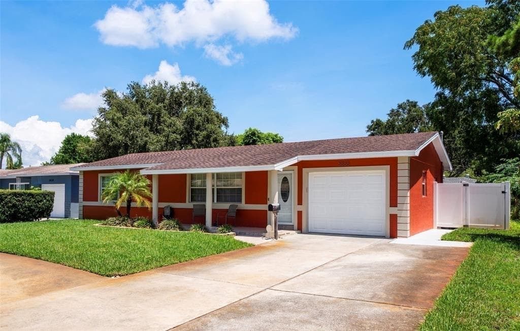 5868 5TH STREET S ST PETERSBURG, FL 33705
