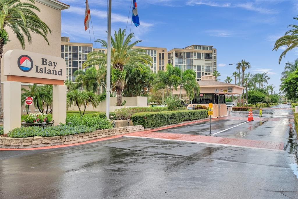 7665 SUN ISLAND DRIVE S UNIT 204