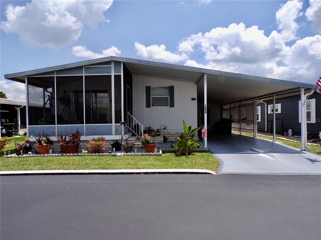 7024 EL TORRO STREET ZEPHYRHILLS, FL 33541