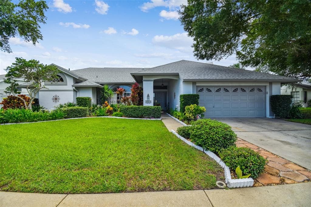 3513 WOODMUSE COURT HOLIDAY, FL 34691