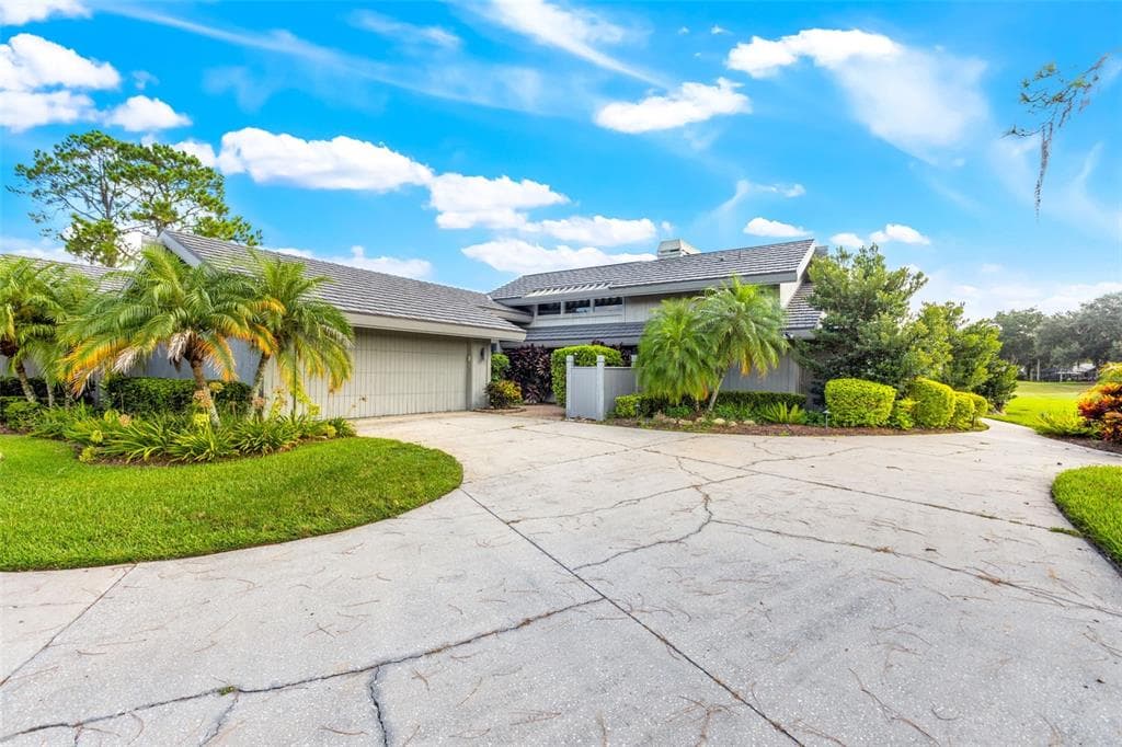 29934 BAYWOOD LANE WESLEY CHAPEL, FL 33543