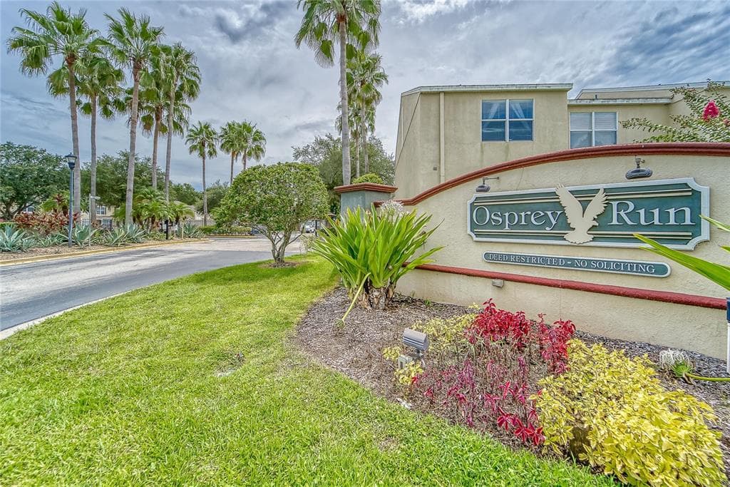 6442 OSPREY LAKE CIRCLE RIVERVIEW, FL 33578