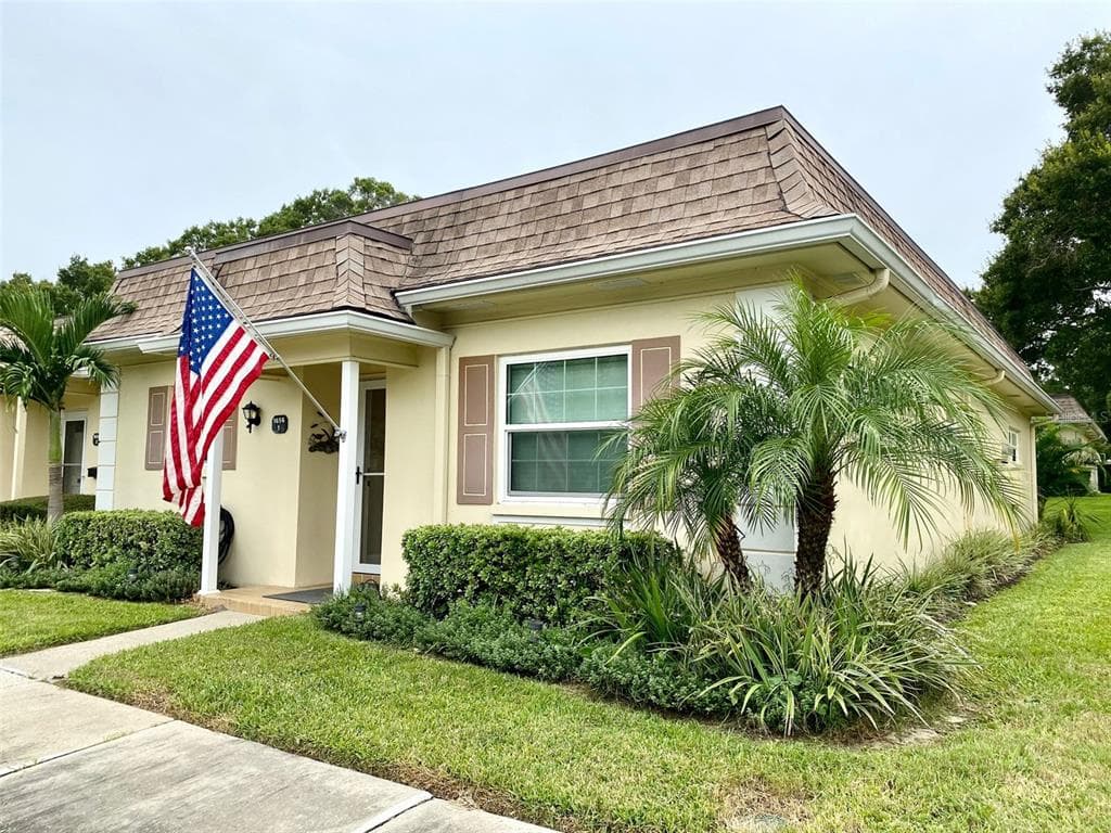 1656 S LAKE AVENUE UNIT 1 CLEARWATER, FL 33756