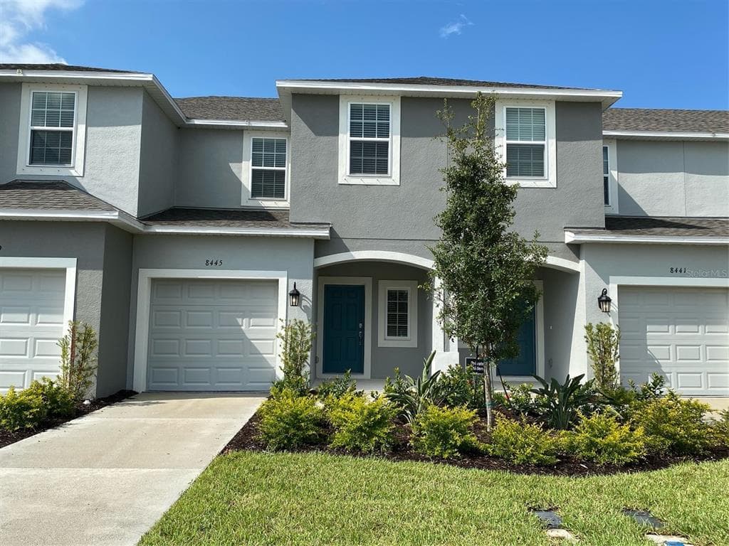 8445 LUNAR SKYE STREET SARASOTA, FL 34241