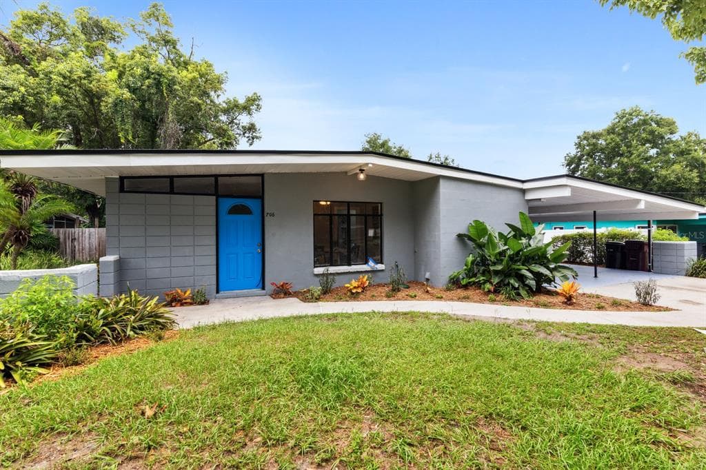 706 STRATHMORE DRIVE ORLANDO, FL 32803
