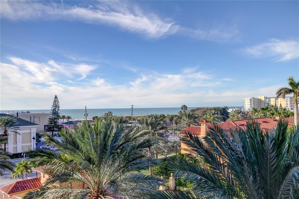 501 MANDALAY AVENUE UNIT 504 CLEARWATER, FL 33767