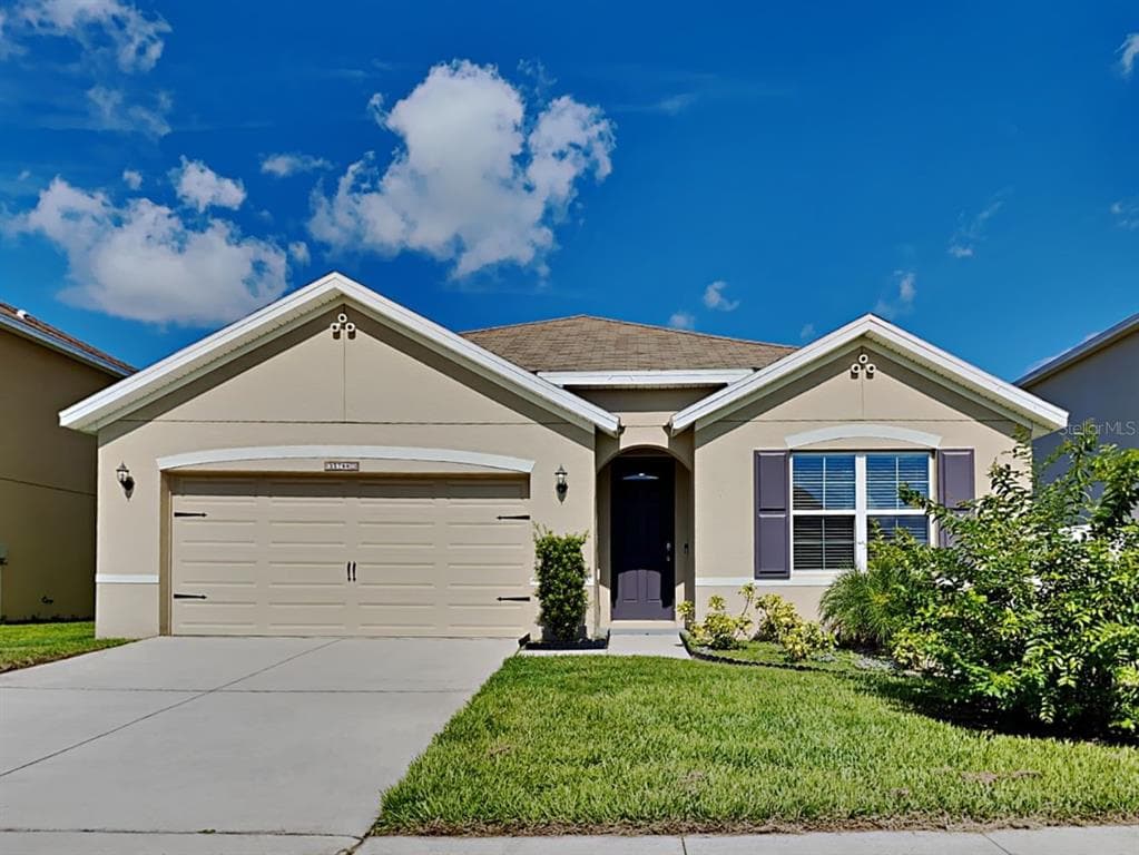35788 JENNY LYNNE CIRCLE ZEPHYRHILLS, FL 33541