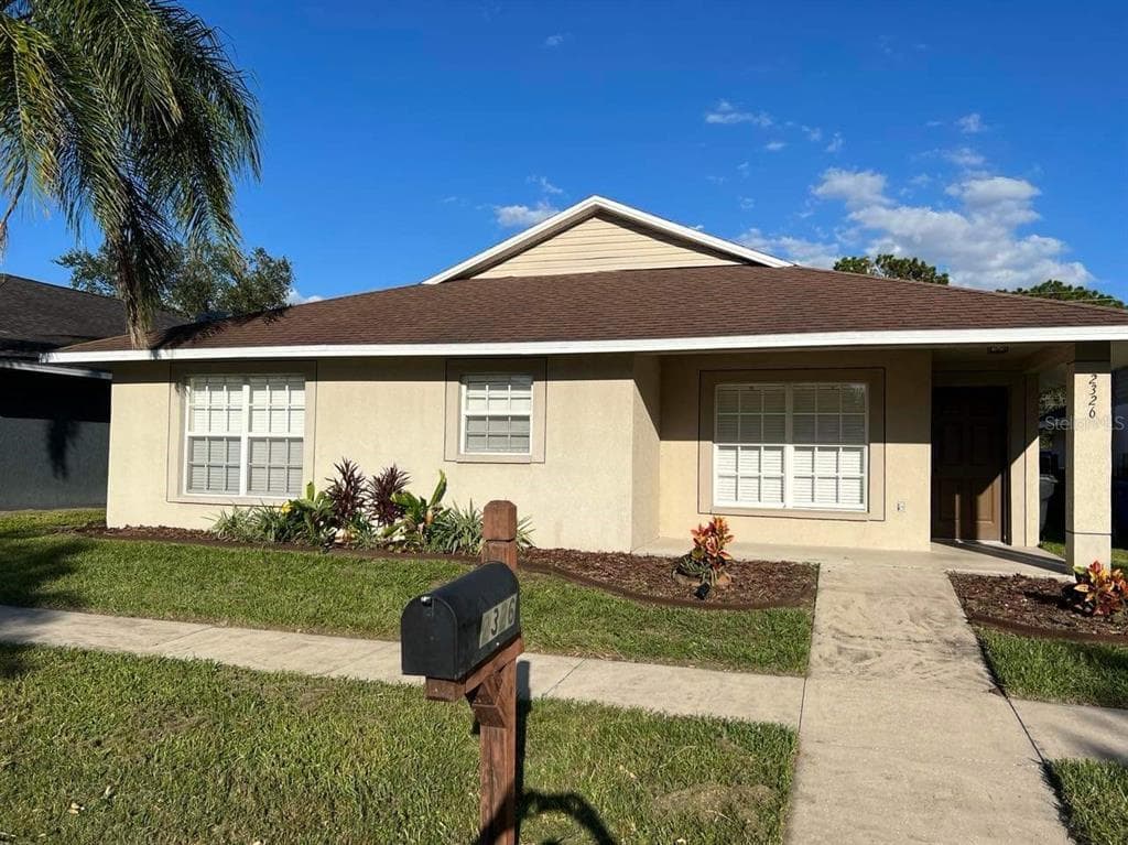 2326 PLEASURE RUN DRIVE RUSKIN, FL 33570
