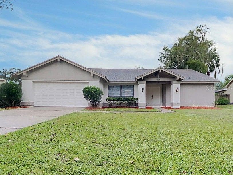 2617 BRIDLE DRIVE PLANT CITY, FL 33566