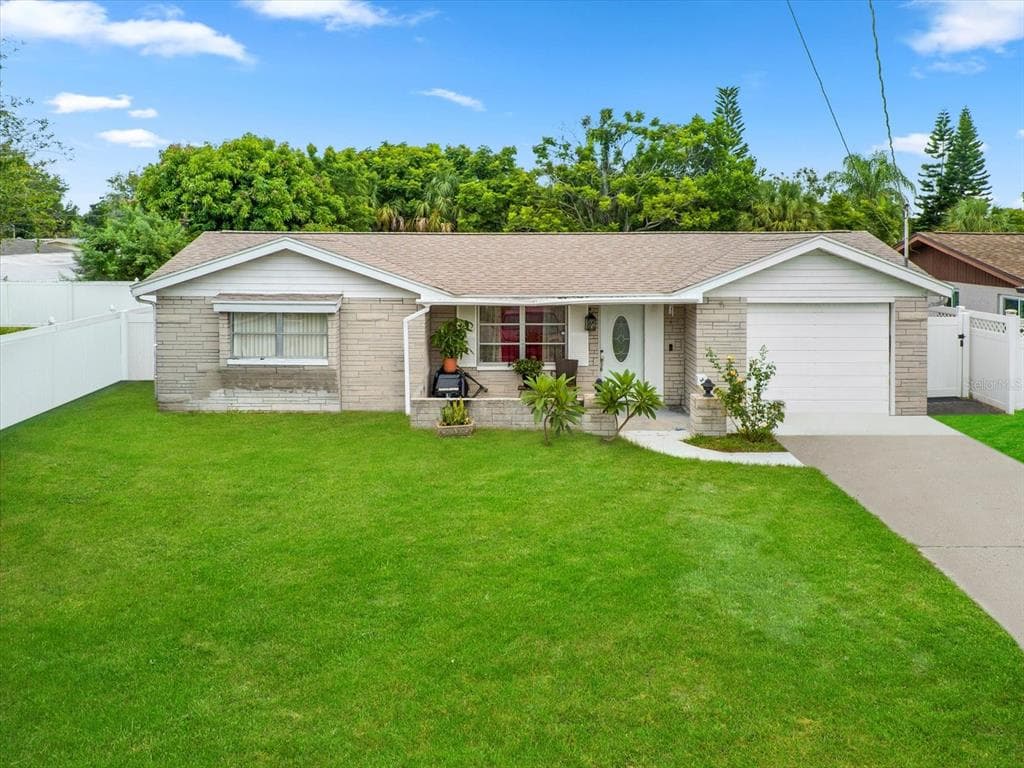 6347 PAWLING AVENUE PORT RICHEY, FL 34668