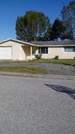 3315 SEFFNER DRIVE HOLIDAY, FL 34691