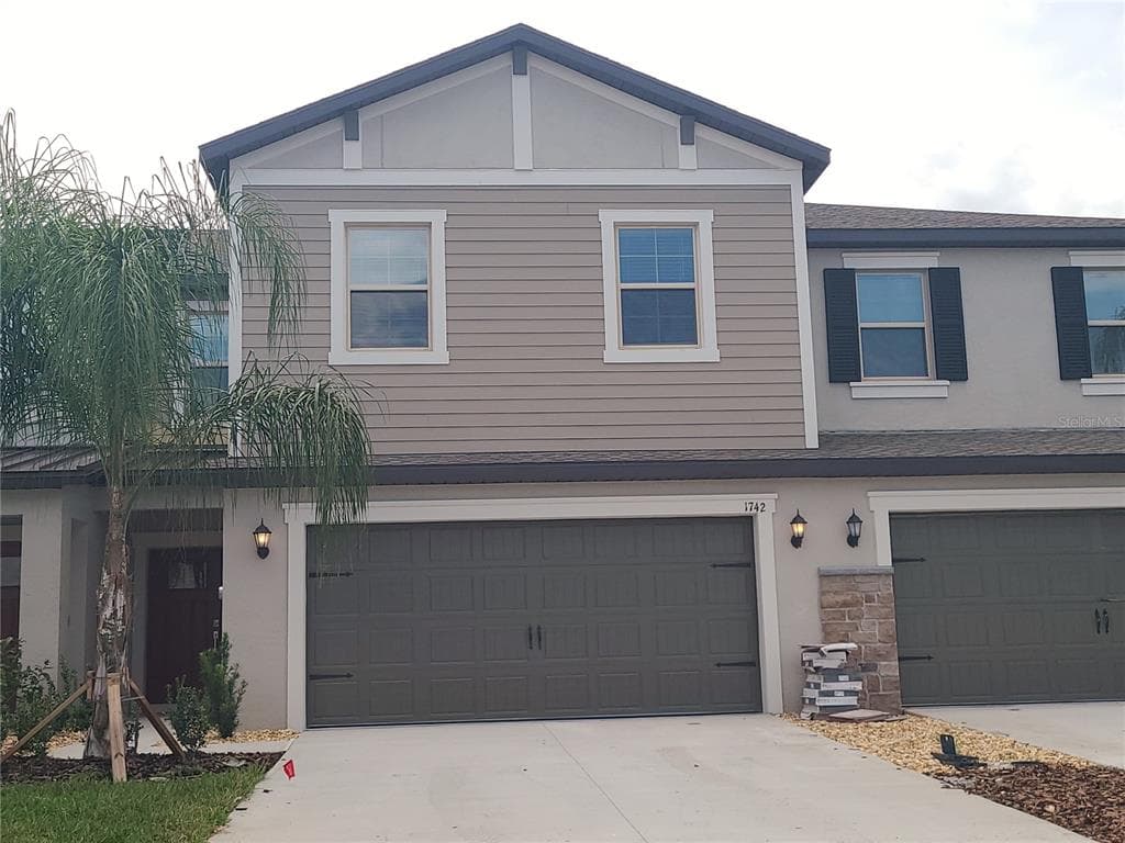 1742 ROSEVILLE STREET LUTZ, FL 33559