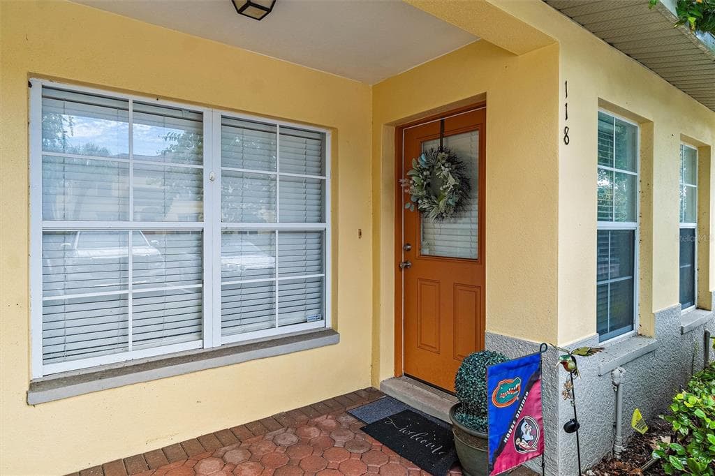 118 COQUINA BAY DRIVE ST PETERSBURG, FL 33705