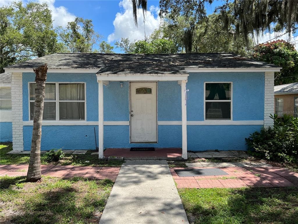 1715 N WASHINGTON AVENUE CLEARWATER, FL 33755