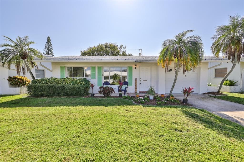 4410 94TH AVENUE N UNIT 1-B PINELLAS PARK, FL 33782