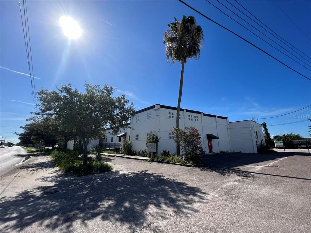 4319 E 7TH AVENUE TAMPA, FL 33605