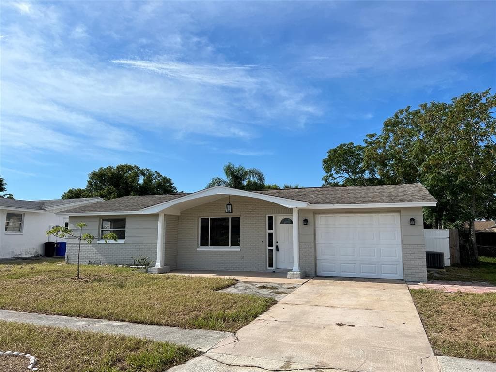 6213 11TH AVENUE NEW PORT RICHEY, FL 34653