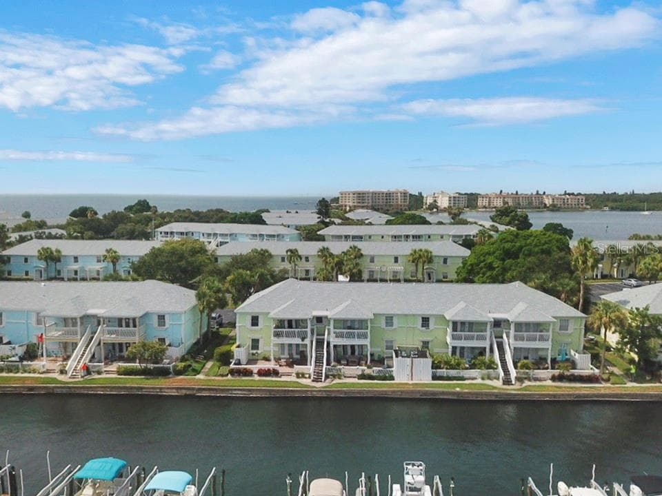 4927 COBIA DRIVE SE UNIT 4927 ST PETERSBURG, FL 33705