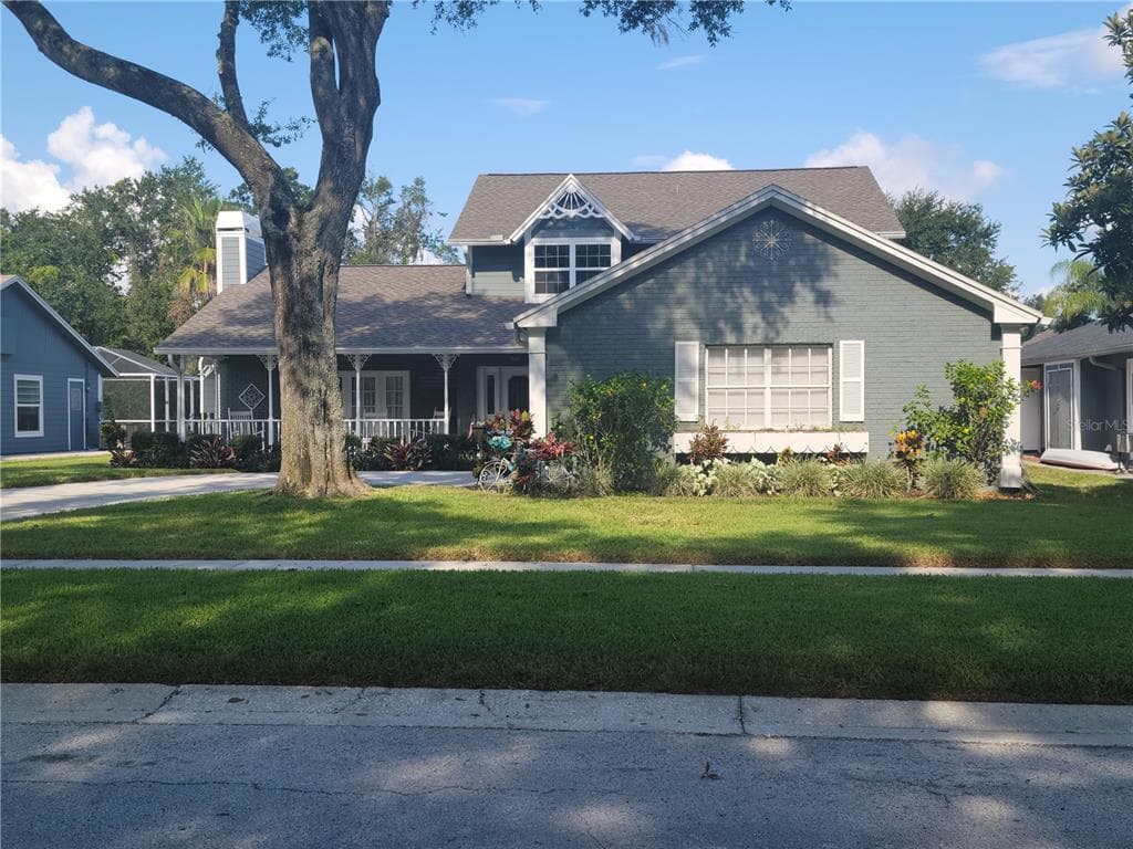 16014 GLEN HAVEN DRIVE TAMPA, FL 33618