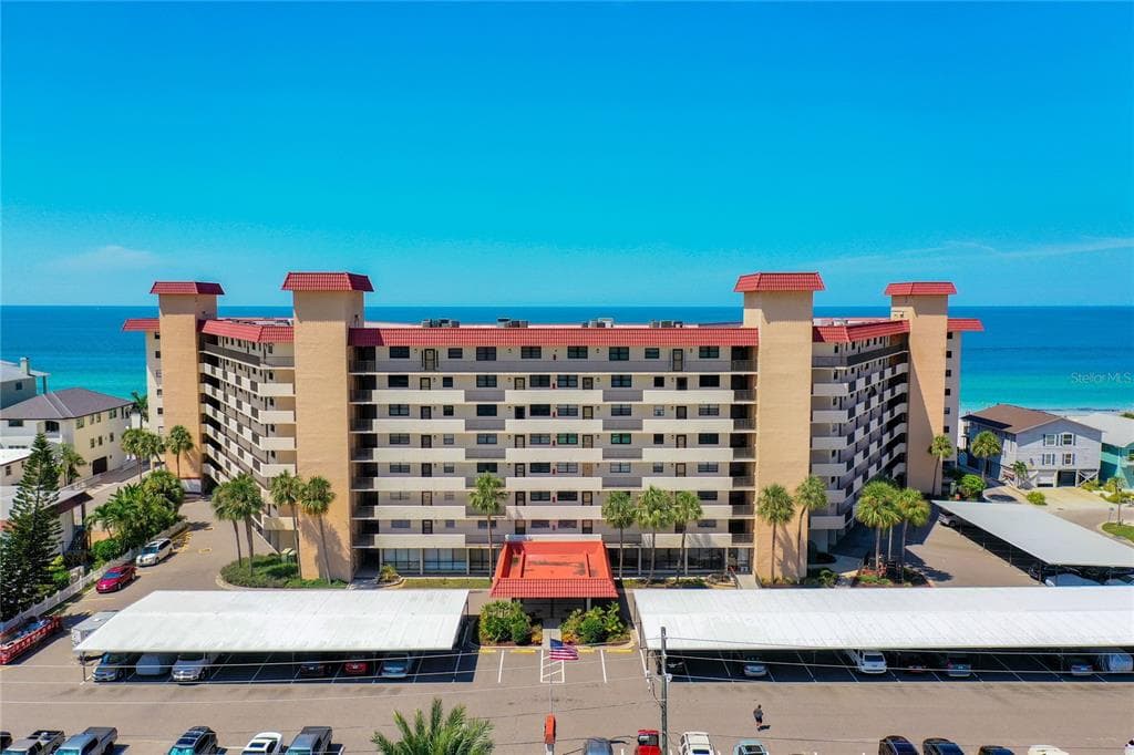 18304 GULF BOULEVARD UNIT 106 REDINGTON SHORES, FL 33708