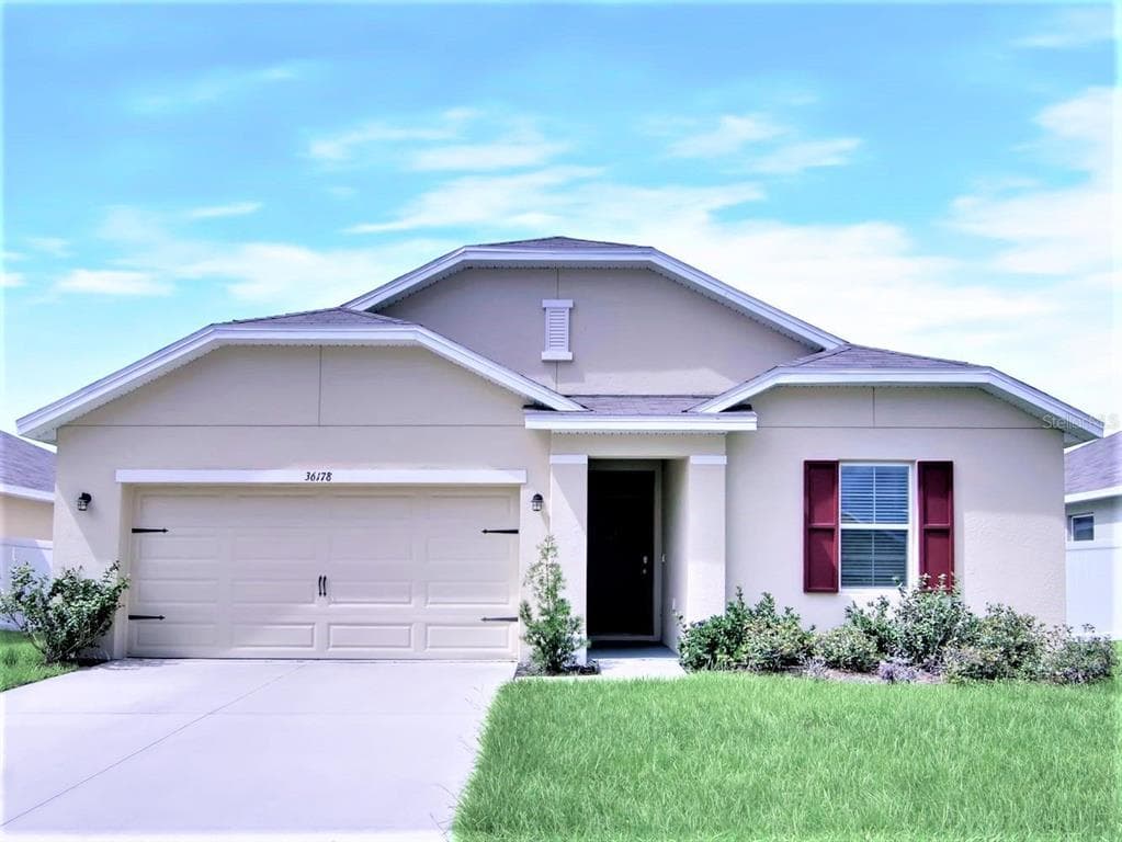 36178 JENNY LYNNE CIRCLE ZEPHYRHILLS, FL 33541