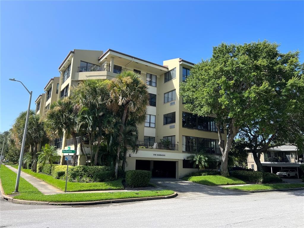 1 BARBADOS AVENUE UNIT 3A TAMPA, FL 33606
