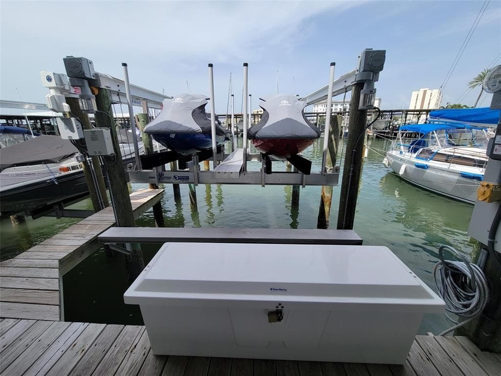 200 WINDWARD PASSAGE UNIT 43 CLEARWATER, FL 33767