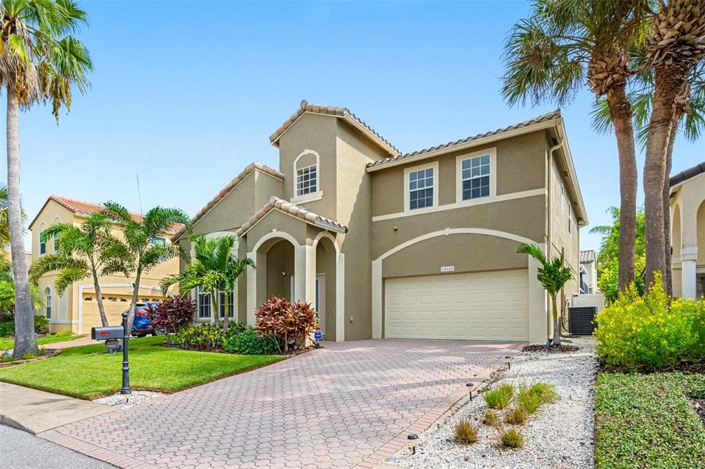 10605 CAPE HATTERAS DRIVE TAMPA, FL 33615