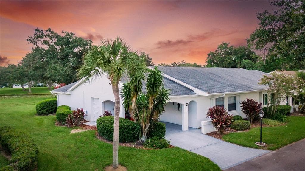 2107 S HALCYON DRIVE SUN CITY CENTER, FL 33573