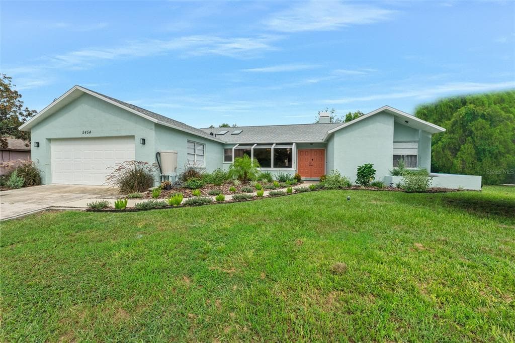 5454 COLCHESTER AVENUE SPRING HILL, FL 34608