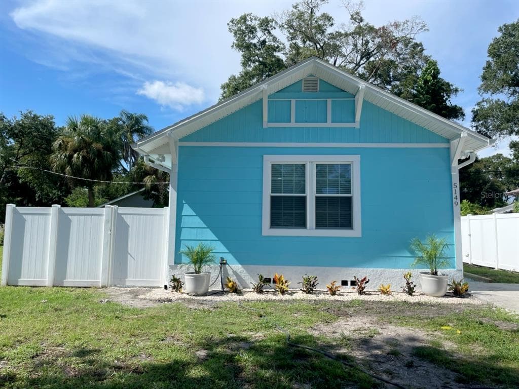 5149 PRESTON AVENUE S GULFPORT, FL 33707