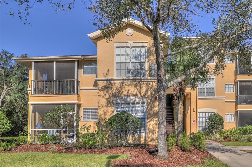 5125 PALM SPRINGS BOULEVARD UNIT 10201 TAMPA, FL 33647
