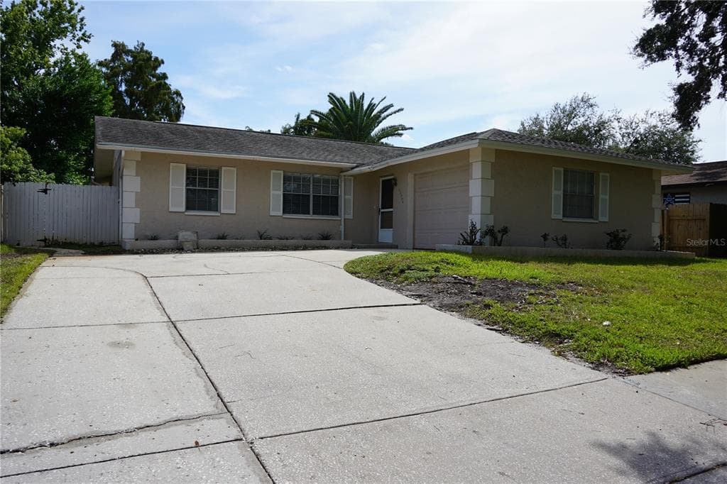 12896 83RD AVENUE SEMINOLE, FL 33776