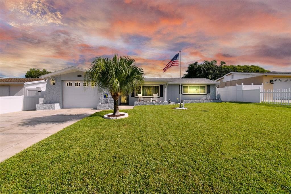 5725 OTIS DRIVE NEW PORT RICHEY, FL 34652