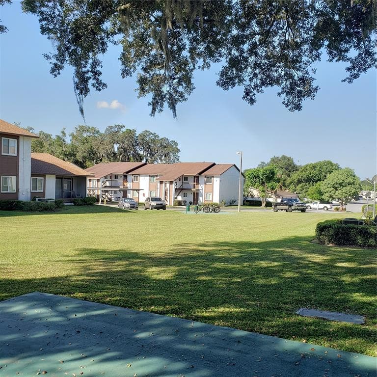 39132 COUNTY ROAD 54 UNIT 2236 ZEPHYRHILLS, FL 33542